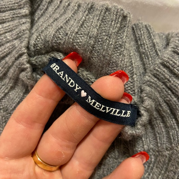 Brandy Melville wool sweater - Picture 3 of 3
